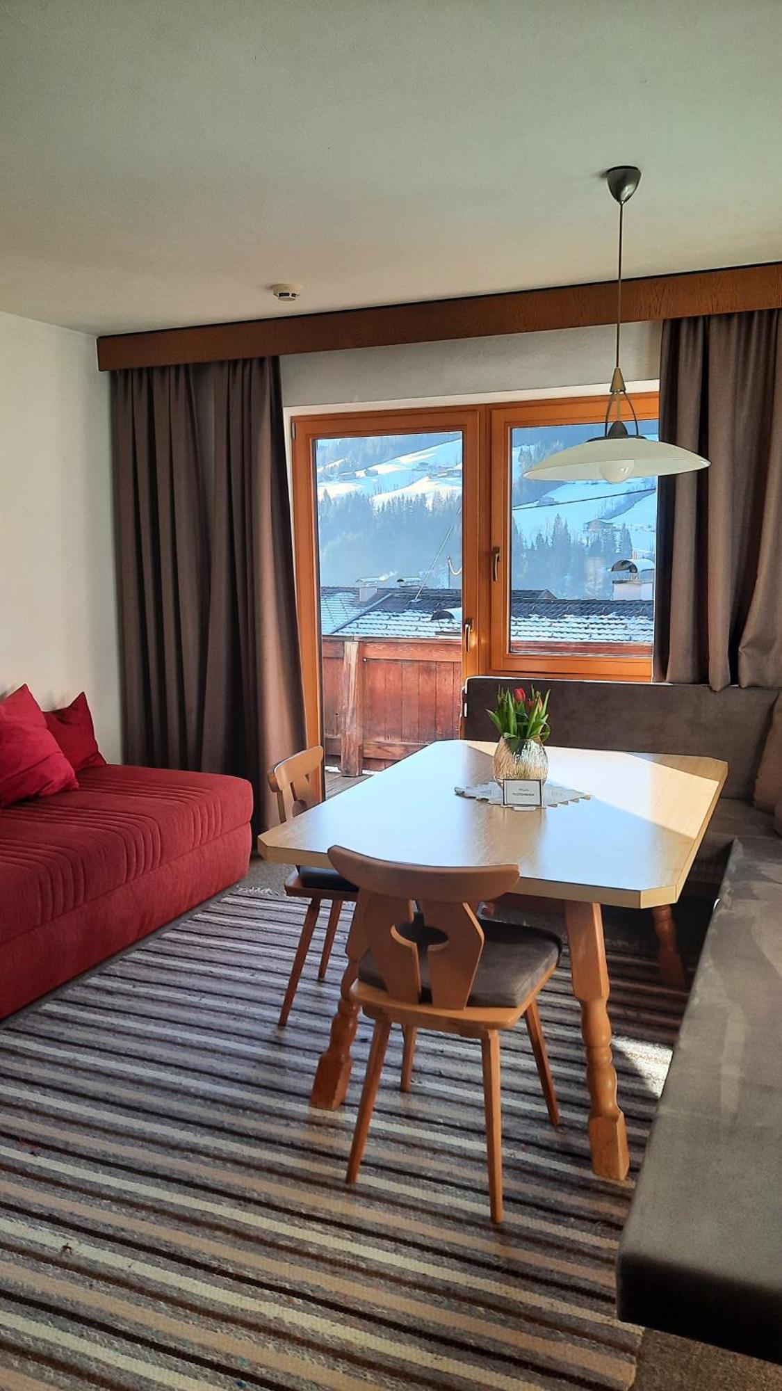 Haus Gmahblick Ferienwonungen Hotel Alpbach Luaran gambar
